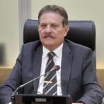 Tião Gomes ironiza pose de coitadinho de Veneziano e desmonta campanha do tostão contra o milhão: “Mentira cabeluda”