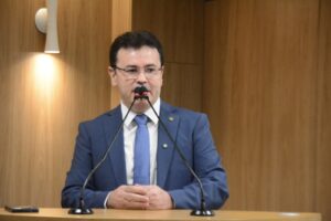 Dr. Aledson Moura declara apoio a Flávio Bolsonaro e defende renovação política e redução de impostos
