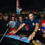 Lucas lidera Adesivaço no estacionamento do Almeidão e acredita em grande virada de Lula no 2º turno