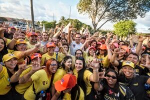 Lucas encerra campanha em João Pessoa no Valentina e agradece militância por atuação histórica